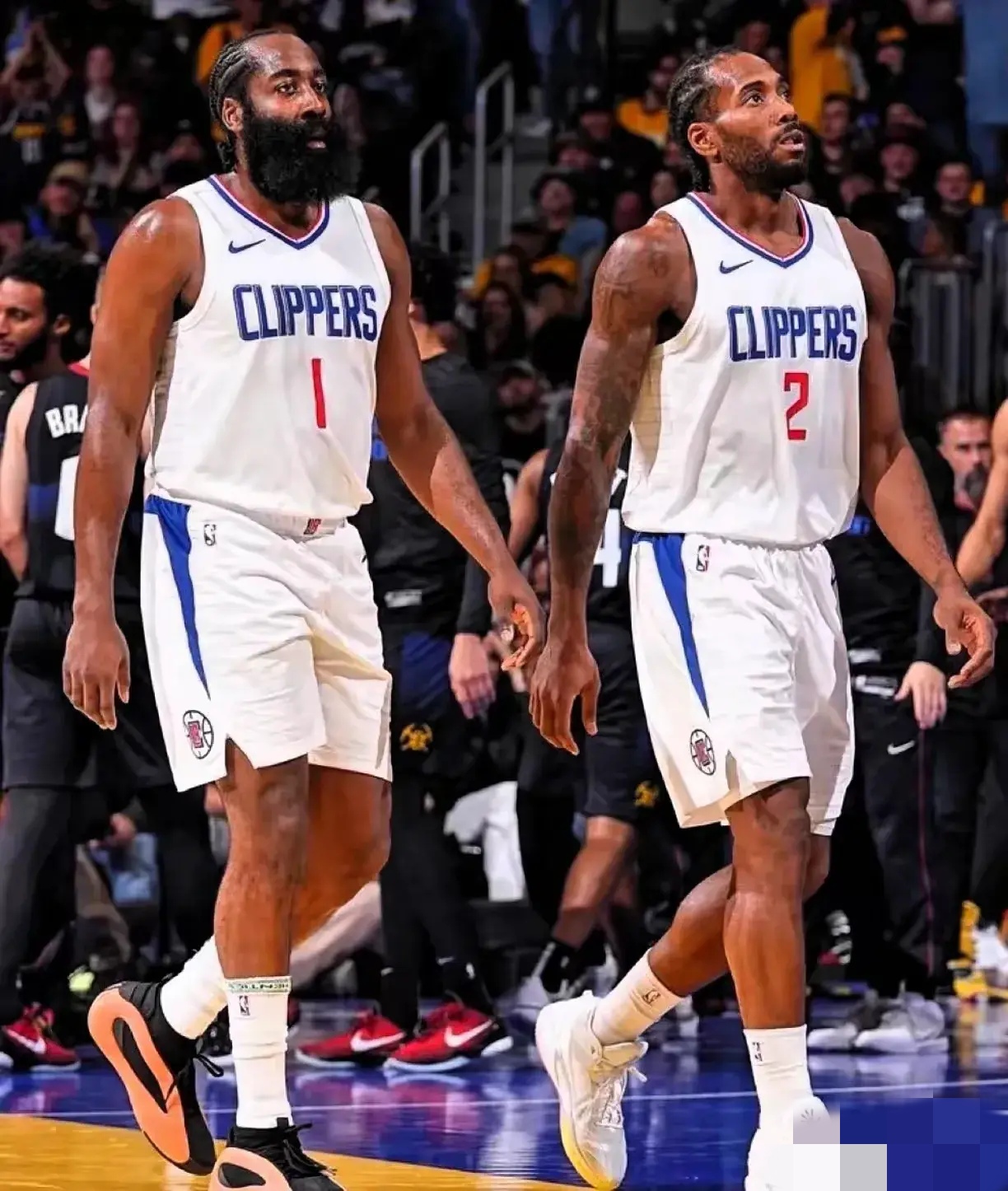 世俱杯参赛资格-快船客场不敌步行者,路威全场发挥普通难助胜