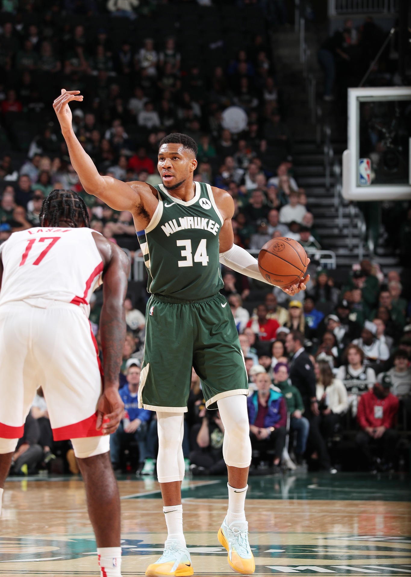 世俱杯直播-雄鹿击败火箭，主场不敌对手