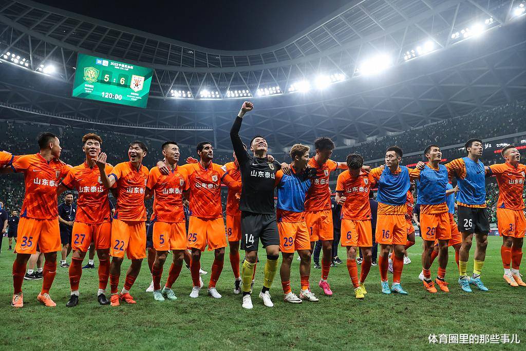 世俱杯奖金-关于亚冠比赛激战中一方球队夺得胜利，晋级下一轮的信息