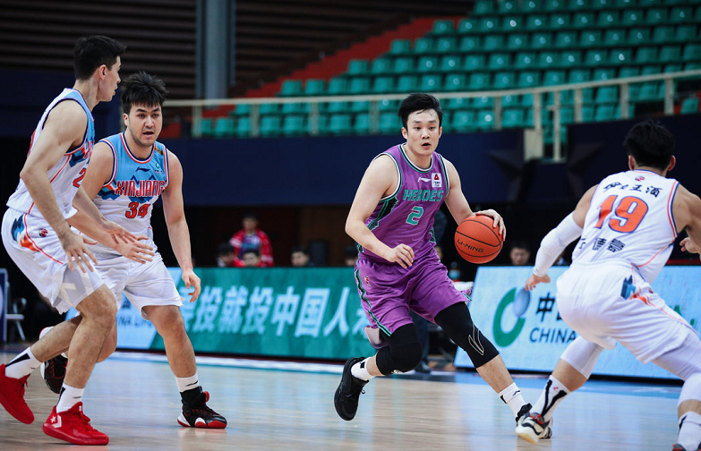 世俱杯参赛资格-江苏苦战负北控，登顶前景黯淡可期