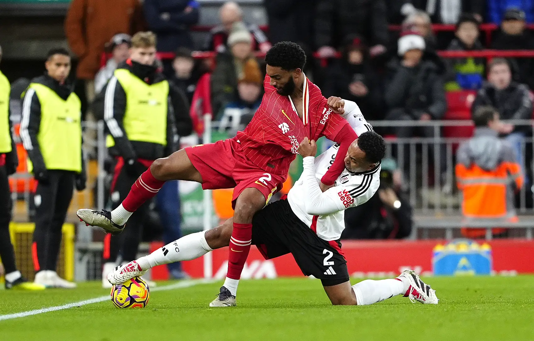 世俱杯改制-英格兰主场大胜保加利亚,取得四连胜