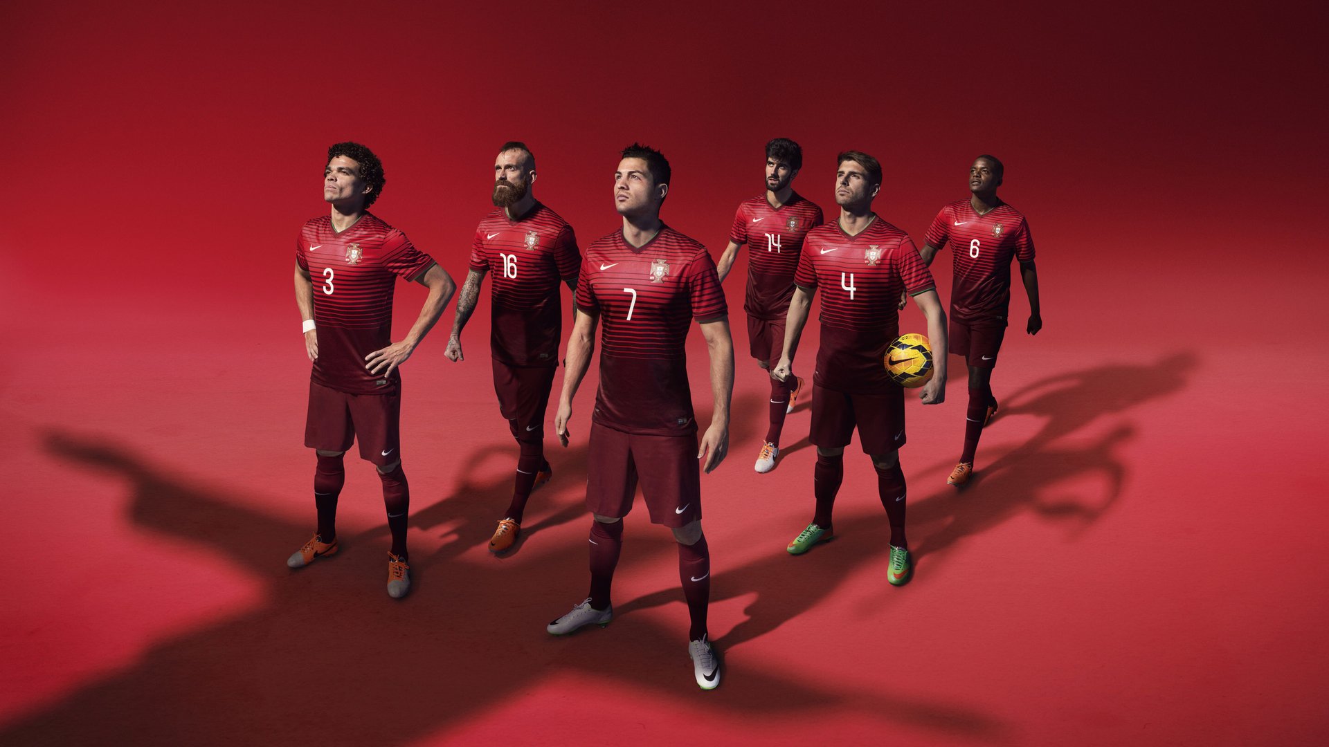 向世界独行，当锡安扛起孤岛，篮球成了最孤独的荣耀